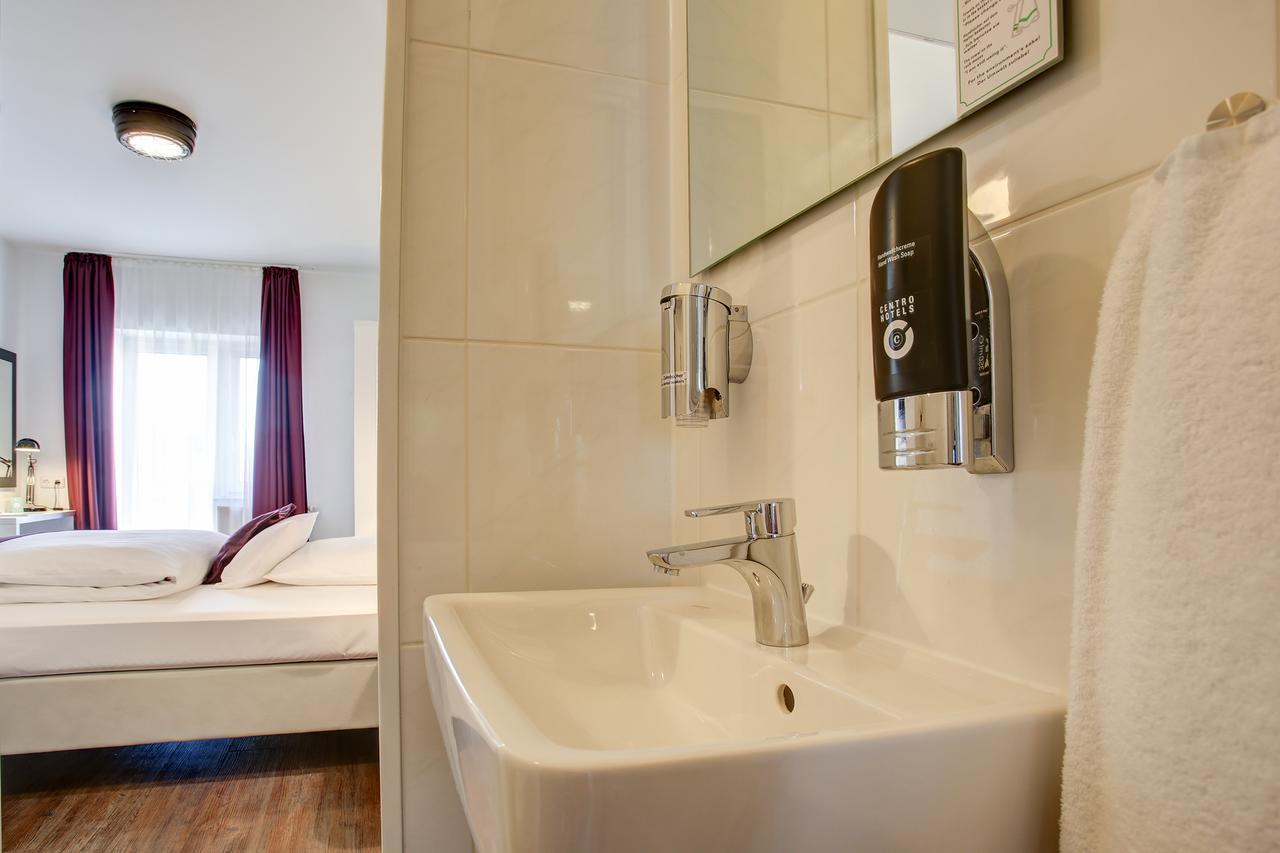 Hotel West Хамбург Екстериор снимка