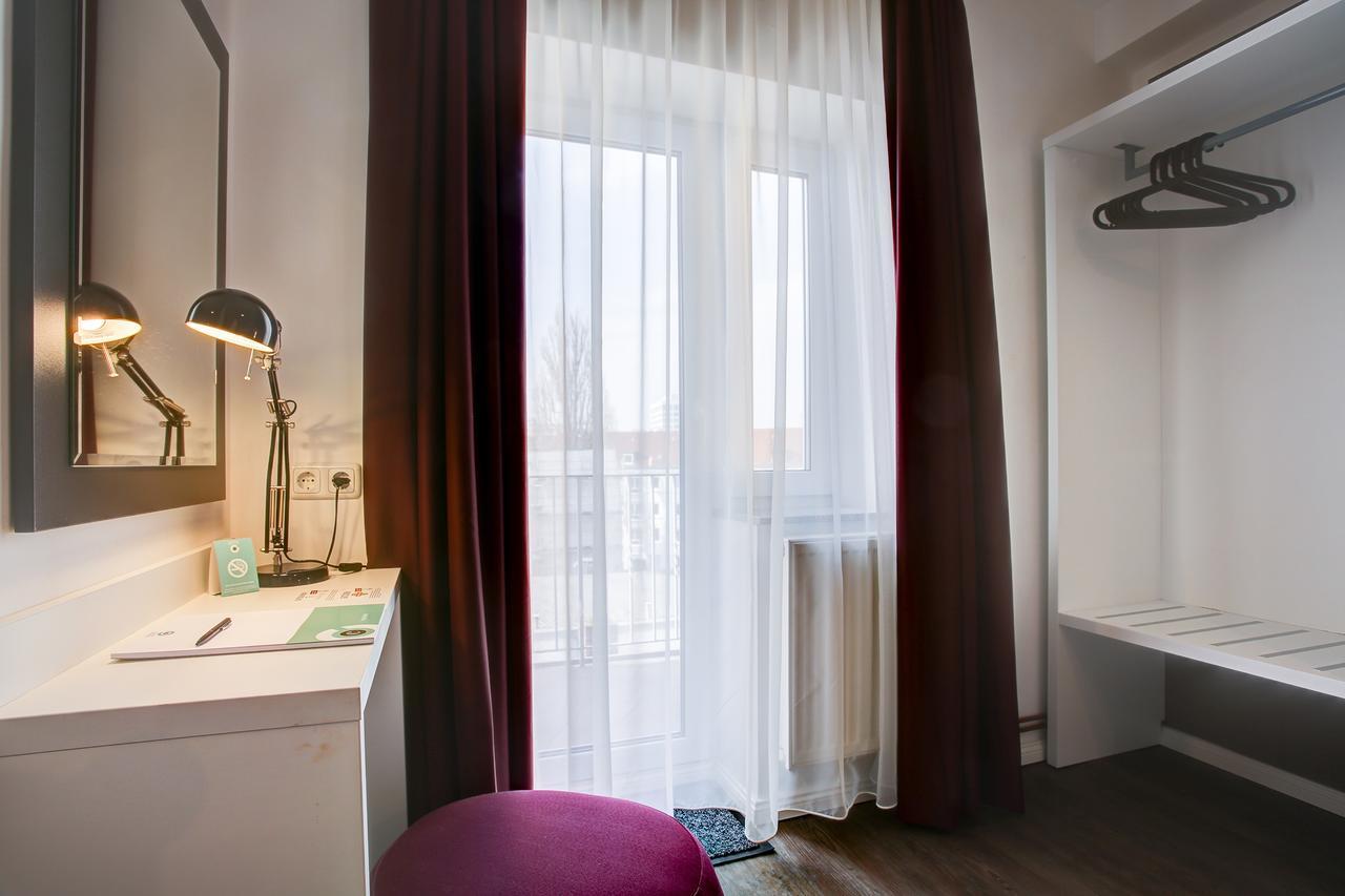Hotel West Хамбург Екстериор снимка