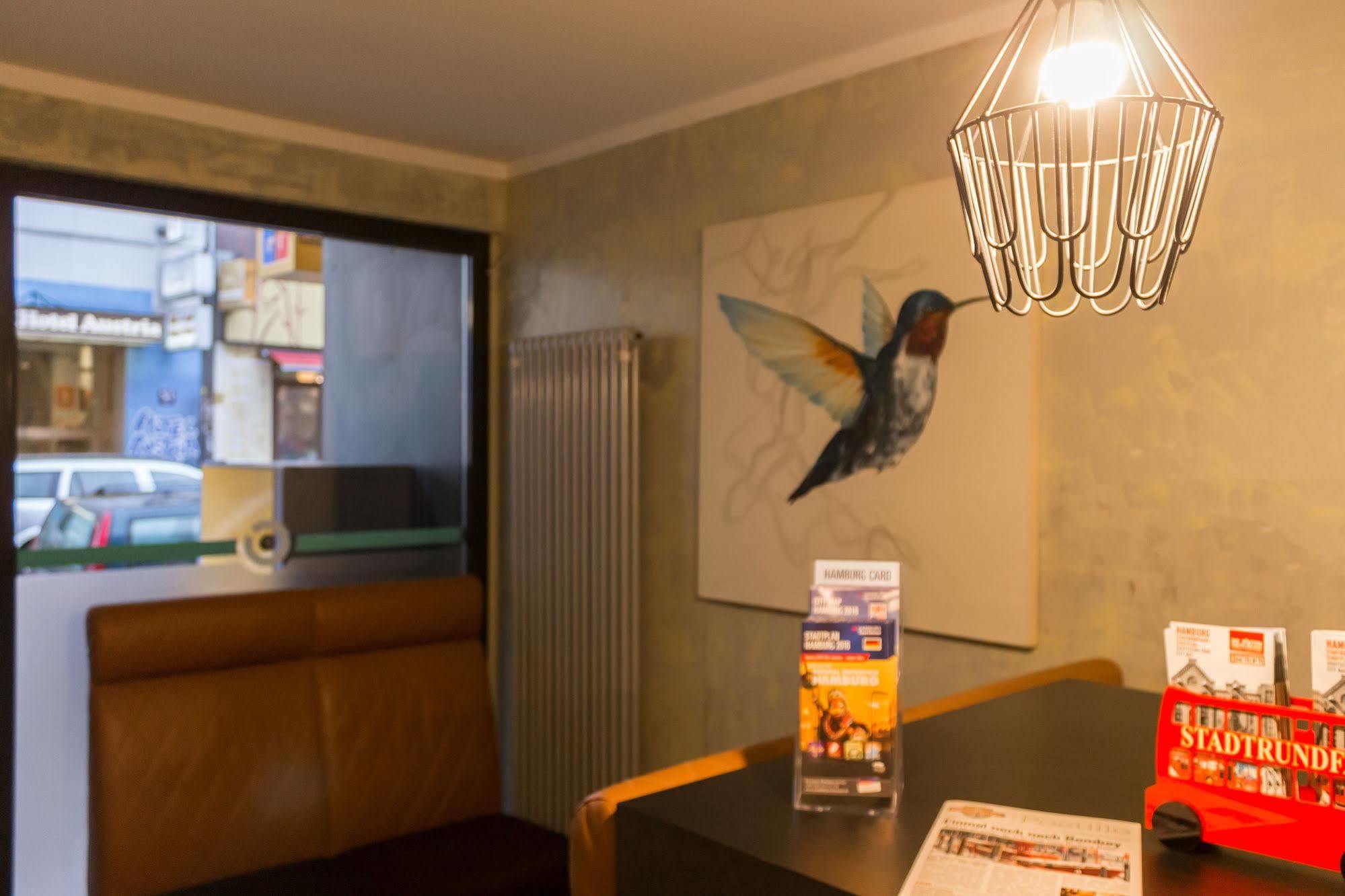 Hotel West Хамбург Екстериор снимка
