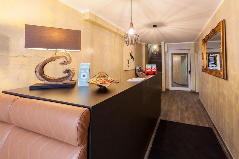Hotel West Хамбург Екстериор снимка